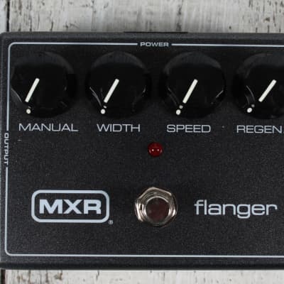 MXR M-117R Flanger | Reverb