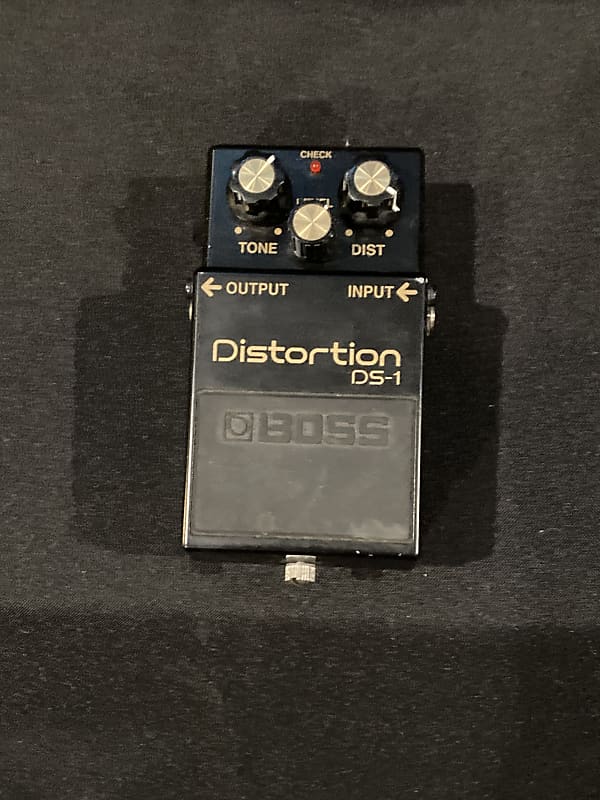 Boss DS-1-4A Distortion 40th Anniversary Edition 2017 - Black