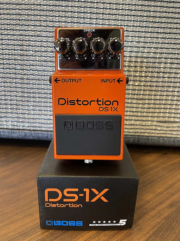 Boss DS-1X Distortion (w/ Original Packaging)