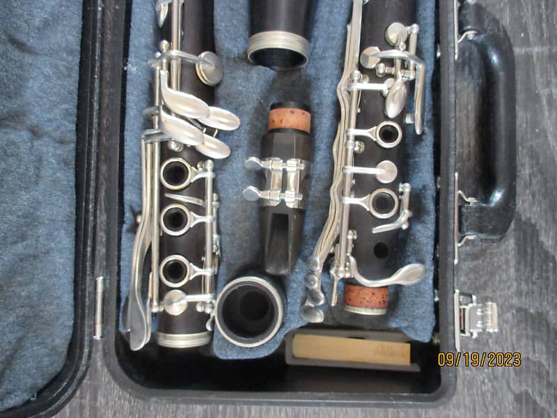 Selmer Signet 100 Model WOOD Clarinet Made in USA