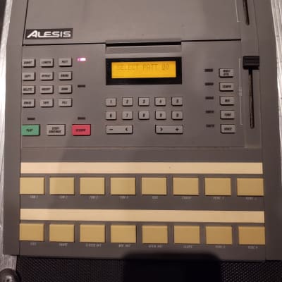 Alesis HR-16 High Sample Rate 16-Bit Drum Machine 1980s - Gray