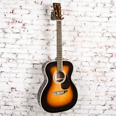 Martin - OM-28 - Acoustic Guitar - Sunburst - w/ Hardshell Case - x9257 image 4