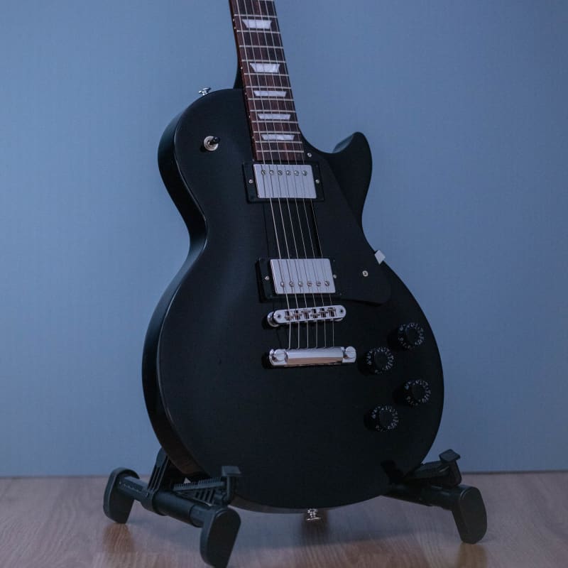 Photos - Guitar Gibson Les Paul Studio Ebony Ebony new 