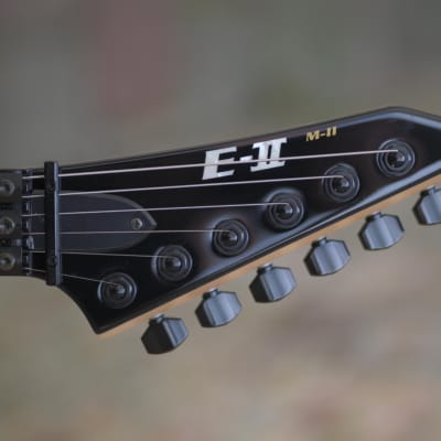 AMT Electronics E2 - Thrash Metal playthrough - YouTube