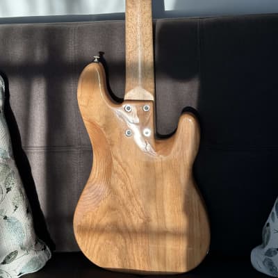Regenerate Guitar Works VRB 5 String Fretless 2011 - Natural Gloss image 6