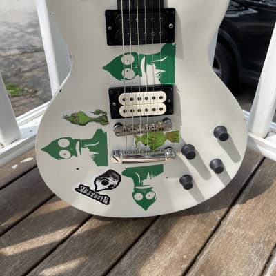Fresher ( Mustang copy ) MIJ 70's Vintage White | Reverb