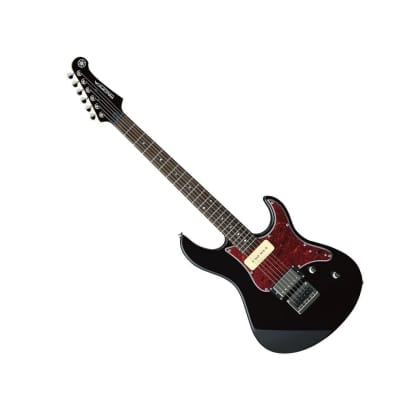 Yamaha PAC611H Pacifica 6-String Right-handed Electric Guitar with Alder Body and Rosewood Fingerboard (Solid Black) image 4