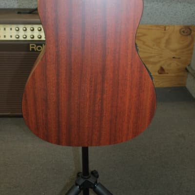 Martin ICOUSTIC LITTLE MARTIN LX1 GUITAR PROFESSIONAL PACKAGE image 7