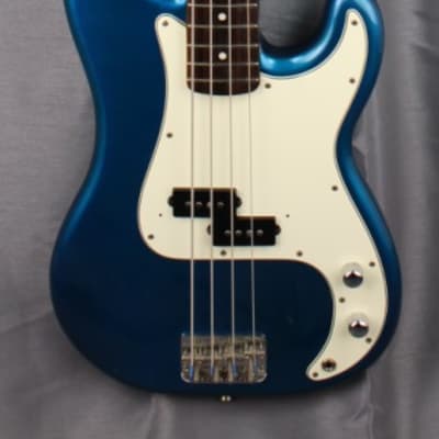 Fender PB-70 Precision Bass Reissue MIJ | Reverb Canada