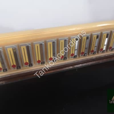 Bugari Armando Catalina (3/5 reeds, LMM) accordion image 18