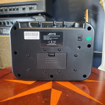 Joyo MA-10E Battery Powered Practice Amp With Power Supply image 5
