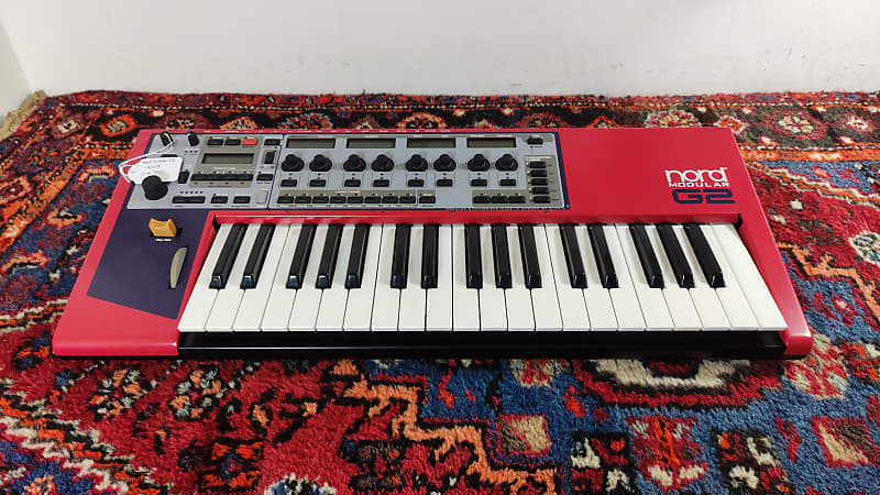 Nord Modular G2 Engine ノードモジュラー　パッチ数百個付き Nord Modular G2 Engine ノードモジュラー パッチ数百個付き