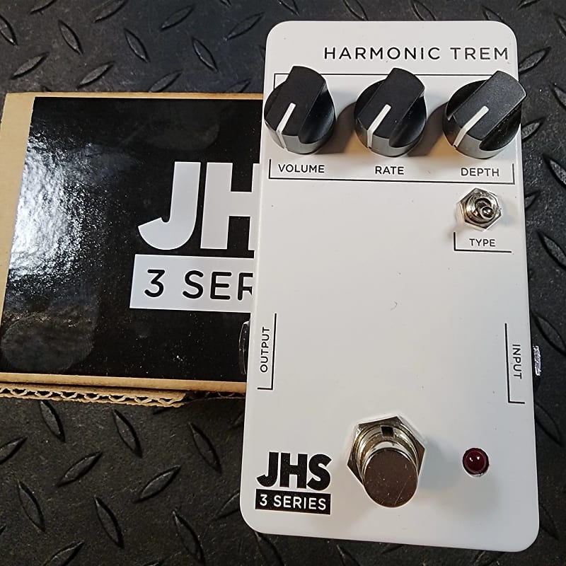 JHS 3 Series Harmonic Trem