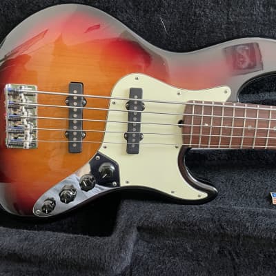 Fender American Deluxe Jazz Bass V 2009 - Sunburst image 2