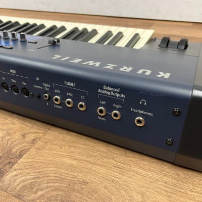 Second Hand Kurzweil PC3 LE8 Synthesizer Serial No: C3212SOR2994 image 10