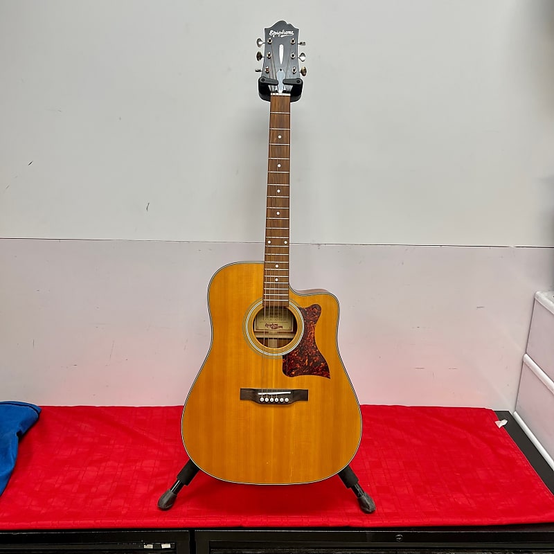 Epiphone Masterbilt DR-400 MCE NAS Acoustic Electric Guitar