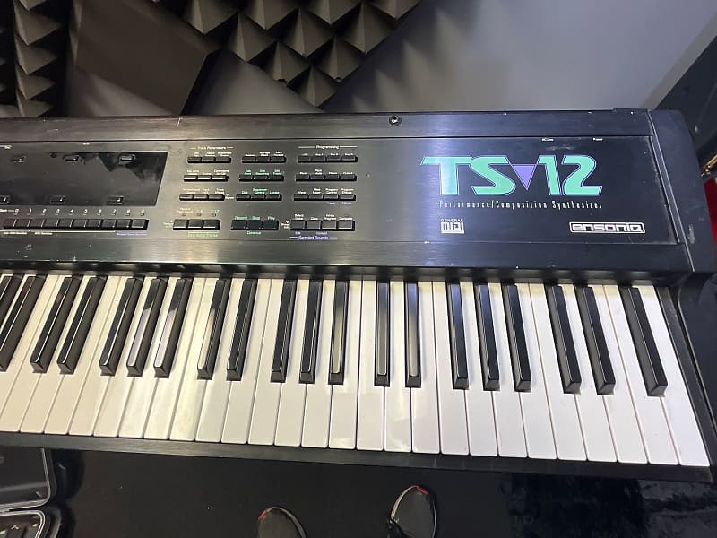 Ensoniq TS-12 1990