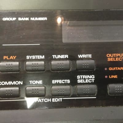 Roland GR-33 Guitar Synthesizer image 2
