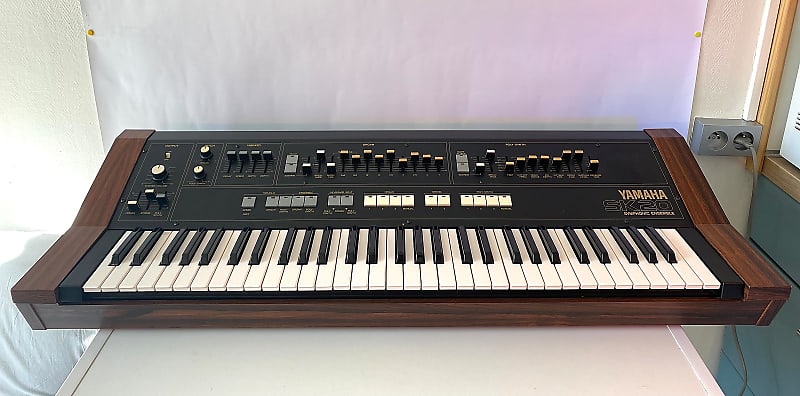 YAMAHA SK 20 probably never used ! Recently serviced ! / 100% fully working order UPDATE ! : after shipping not anymore sounding ! No more informations image 1