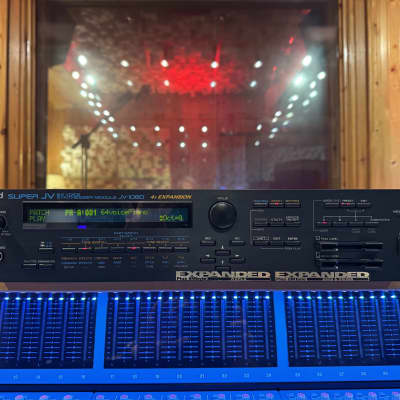 Roland JV-1080 64-Voice Synthesizer Module - Expanded