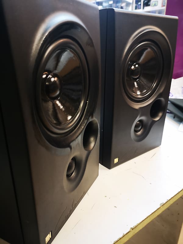 KEF Coda 7 イギリスブランドのスピーカー KEF Coda7の仕様