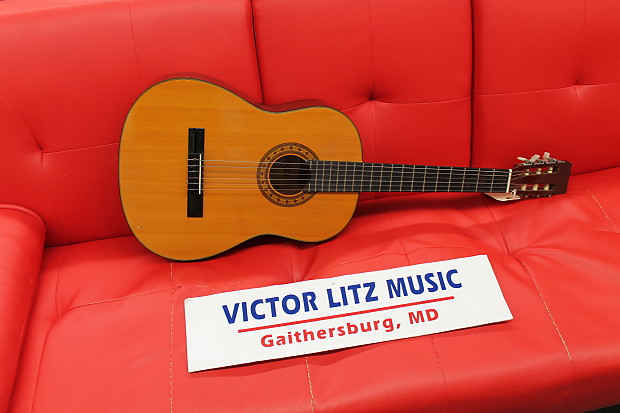 Givson g 125 guitar price 2025