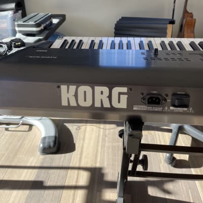 Korg Kronos X 88 music workstation  2014 Black image 5