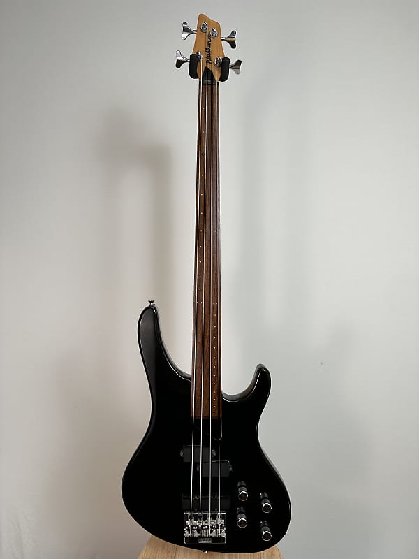 Washburn XB-200FL/BK Fretless Bass Guitar | Reverb