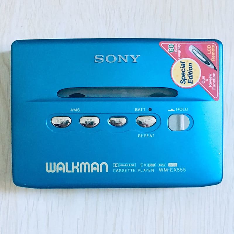 Sony WM-EX555 Walkman Cassette Player, Excellent Rare Blue ! Tested &  Working !