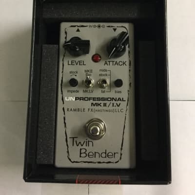 Ramble FX Twin Bender V3 Fuzz 最終モデル Ramble FX Twin Bender V3 Fuzz 最終モデル - メルカリ
