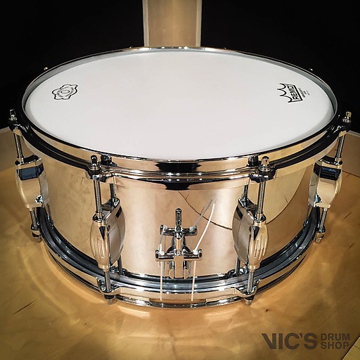 George way outlet hollywood snare
