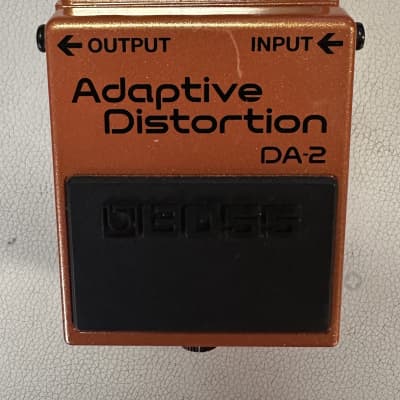 Boss DA-2 Adaptive Distortion | Reverb