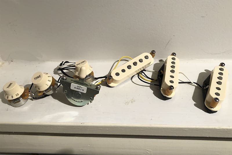 Factory Fender Stratocaster Alnico V 5 Pickups and Wiring Reverb