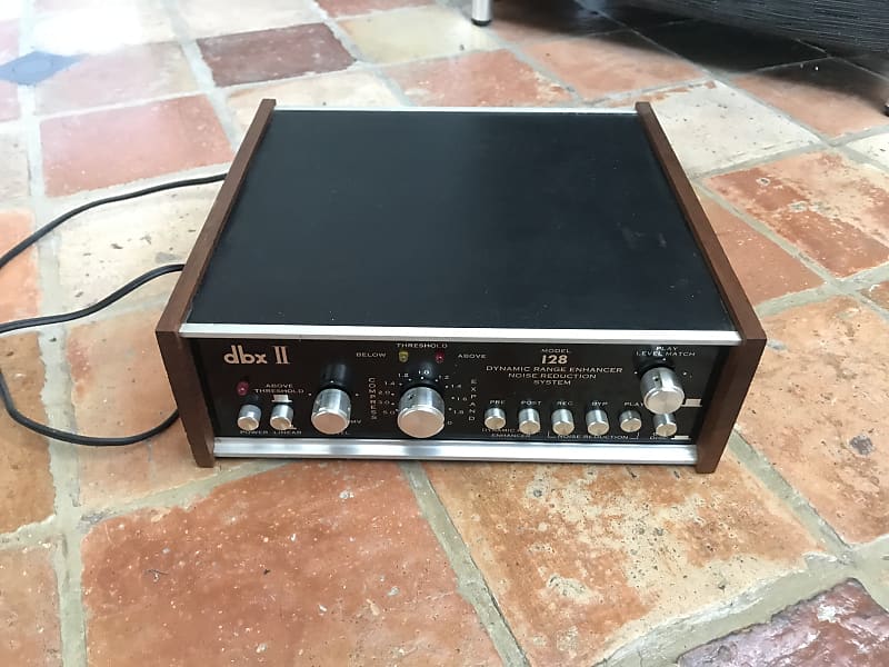 dbx 128 Dynamic Range Enhancer / Noise Reduction System - Serviced image 1
