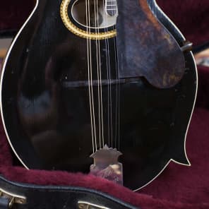 1908 Gibson  F-2 Mandolin 3 point image 3