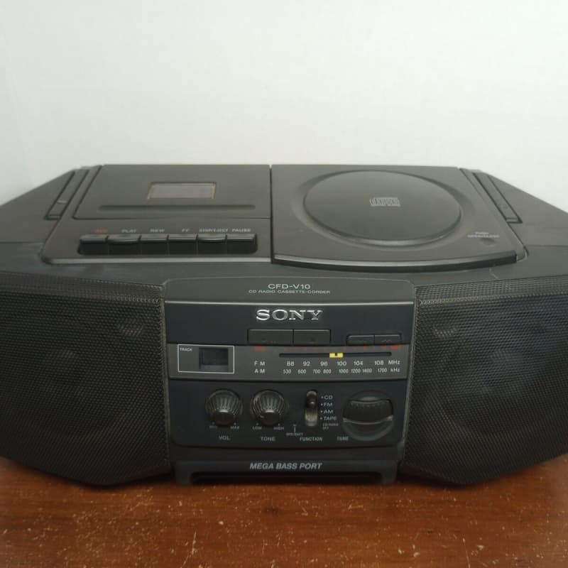 Sony CFD-V17 AM/FM Radio CD Cassette Recorder Boombox Mega Bass