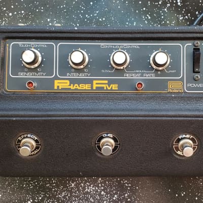 Roland AP-5 Phase Five