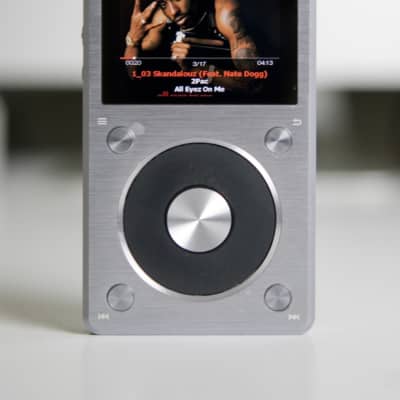 Fiio X5 2nd Gen Hi-res Audio Player (Gunmetal) in Excellent