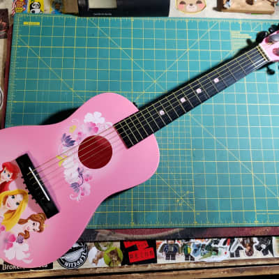 Disney on sale princess guitar