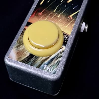 Saturnworks Arcade Button Soft Touch Passive Killswitch Kill Mute Stutter Switch Pedal with Neutrik Jacks - Handcrafted in California image 3