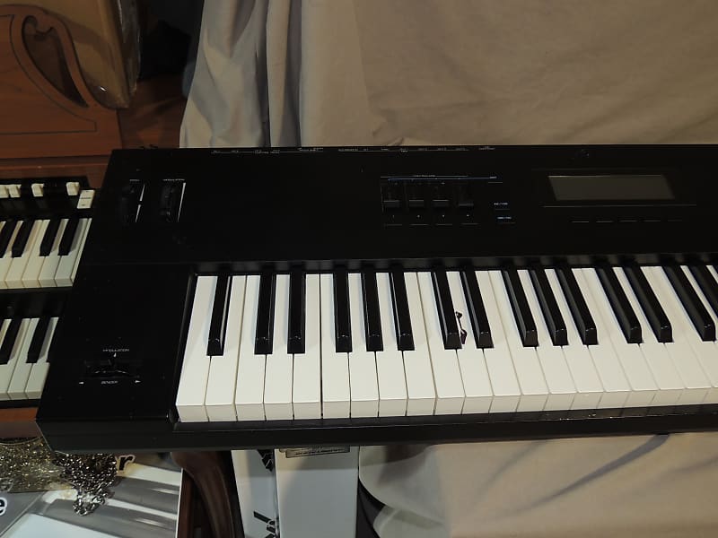 Roland A-80 88-Key MIDI Keyboard Controller [Three Wave Music] Local Pickup,