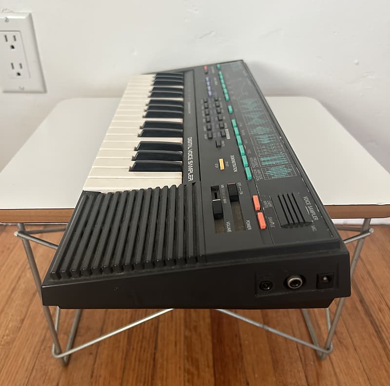ヤマハ VSS-30 デジタルボイスサンプラー Yamaha VSS-30 PortaSound Digital Voice Sampler Vintage