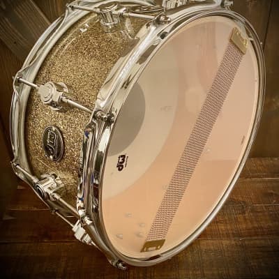 DW 6.5x14” Performance Snare Drum in Ginger Ale Glitter | Reverb