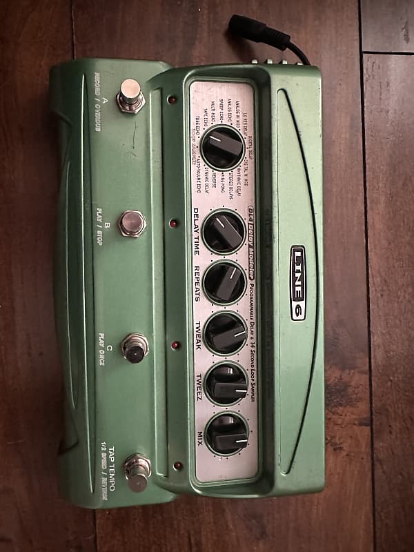 Line 6 DL4 Delay Modeler | Reverb Canada