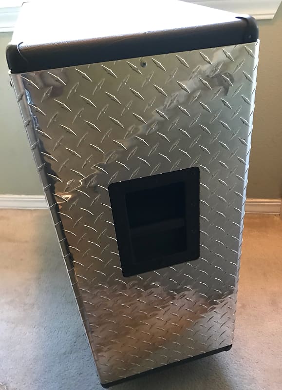 Mesa 4x12 Rectifier Oversized Cabinet with Diamond Plate Side Armor (Rare)