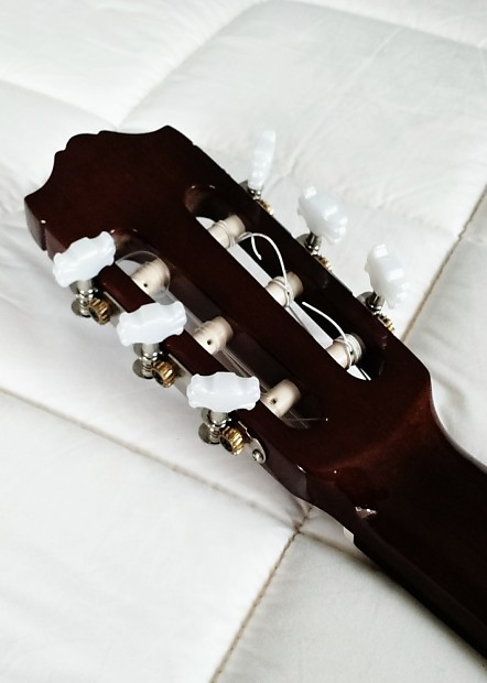 Yamaha CG101A Classical Guitar | Reverb