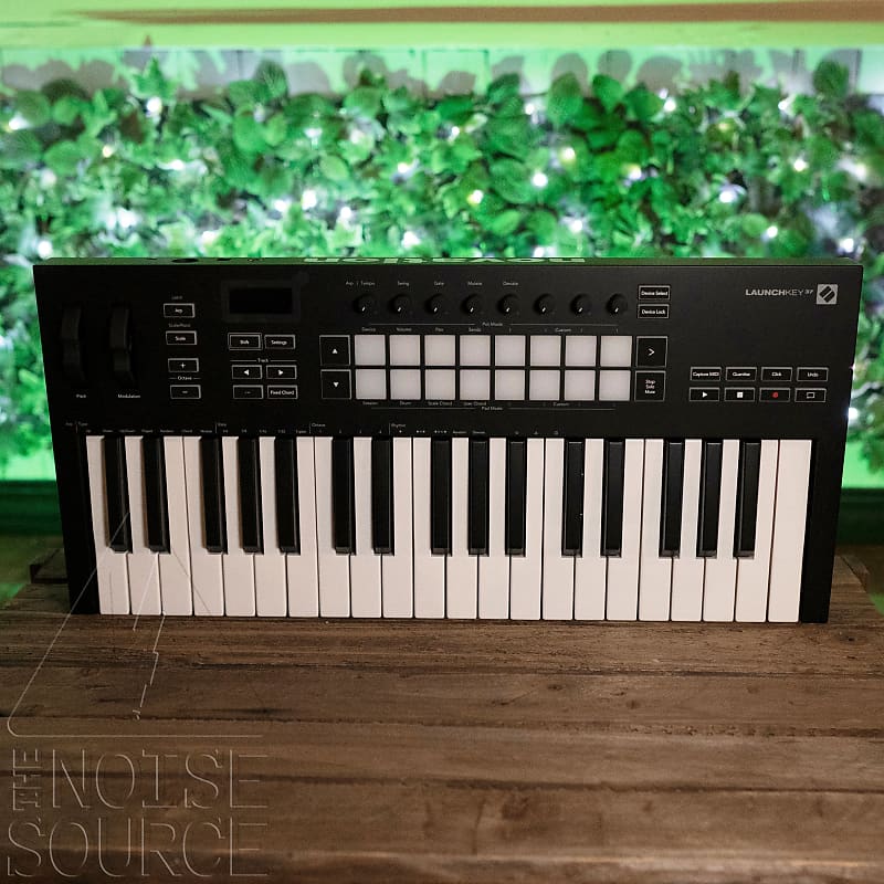 Novation Launchkey 37 MKIII MIDI Keyboard Controller | Reverb