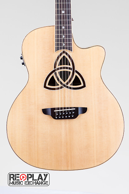 Luna 2025 12 string