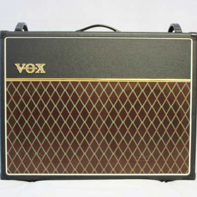 Vox AC15C2 Custom 2-Channel 15-Watt 2x12" Guitar Combo