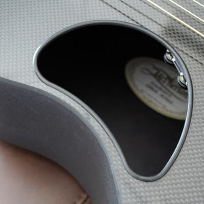 Immagine McPherson Sable Carbon Fiber Acoustic Guitar - 4